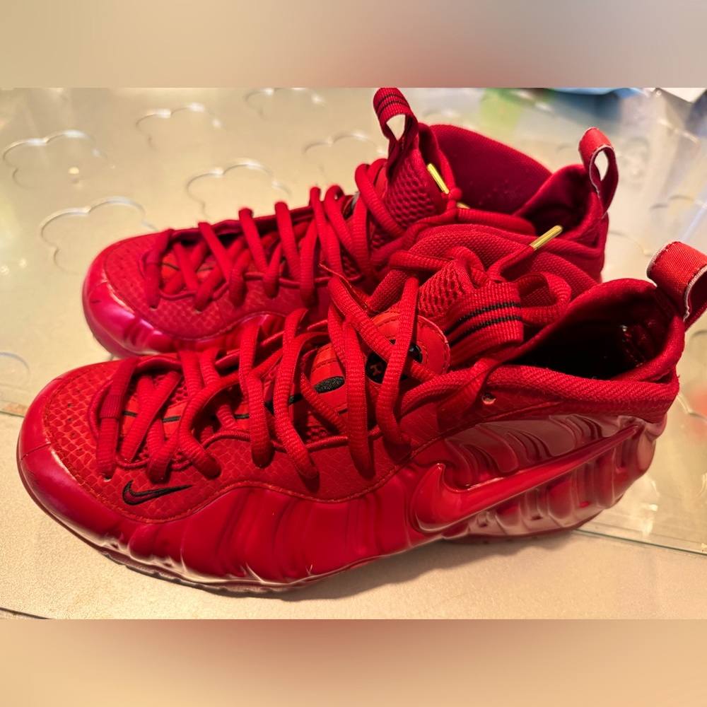 Air Foamposite Pro 'Gym Red.                     Used, Very Clean, Great Cond